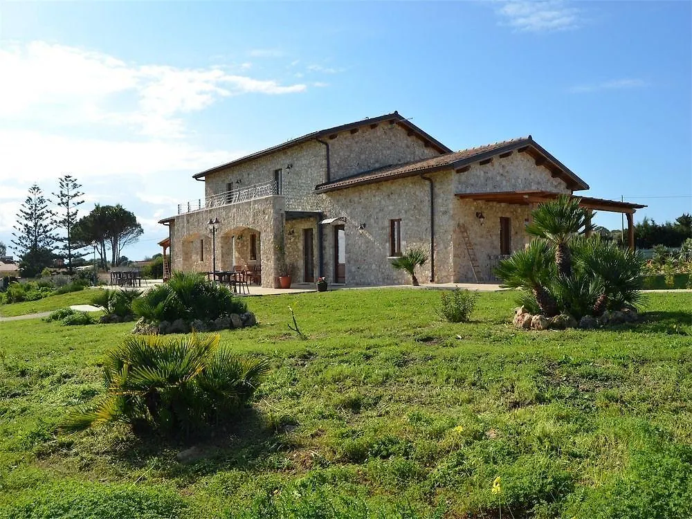 B&B Al Tramonto Portopalo Di Capo Passero ベッド・アンド・ブレックファスト